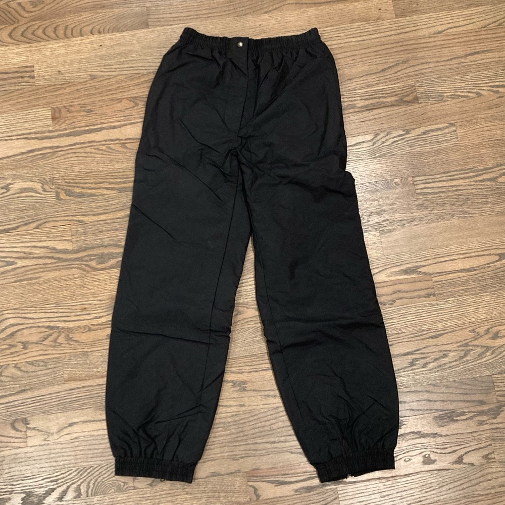 Women’s ski pants